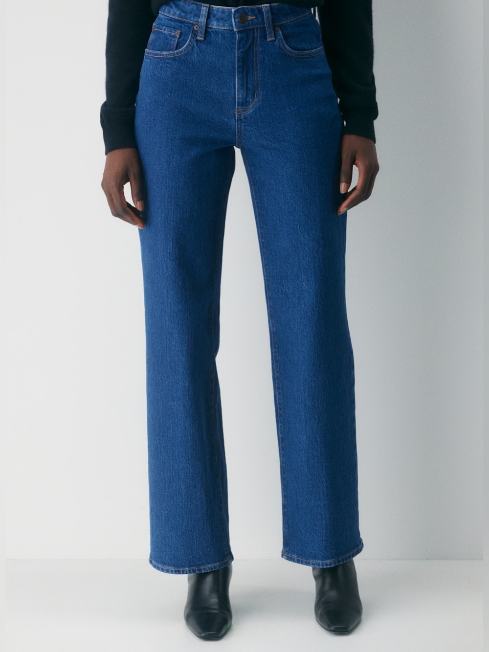 BNWT $110 Aritzia Denim Forum High Rise Curve-Fit Jeans - Picture 3 of 12
